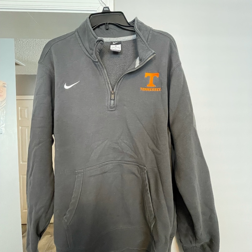 Nike TENNESSEE VOLUNTEERS. Merchandise.